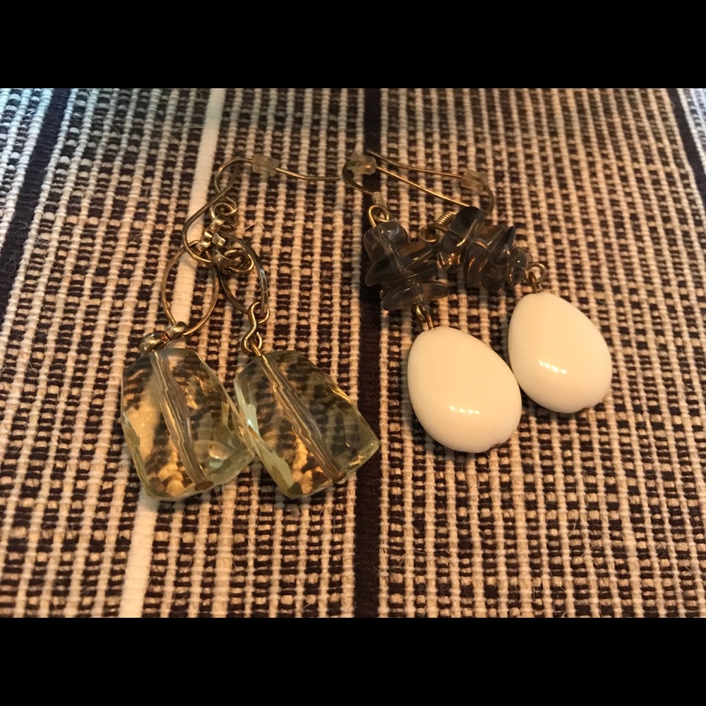 🍍2 pairs pierced earrings